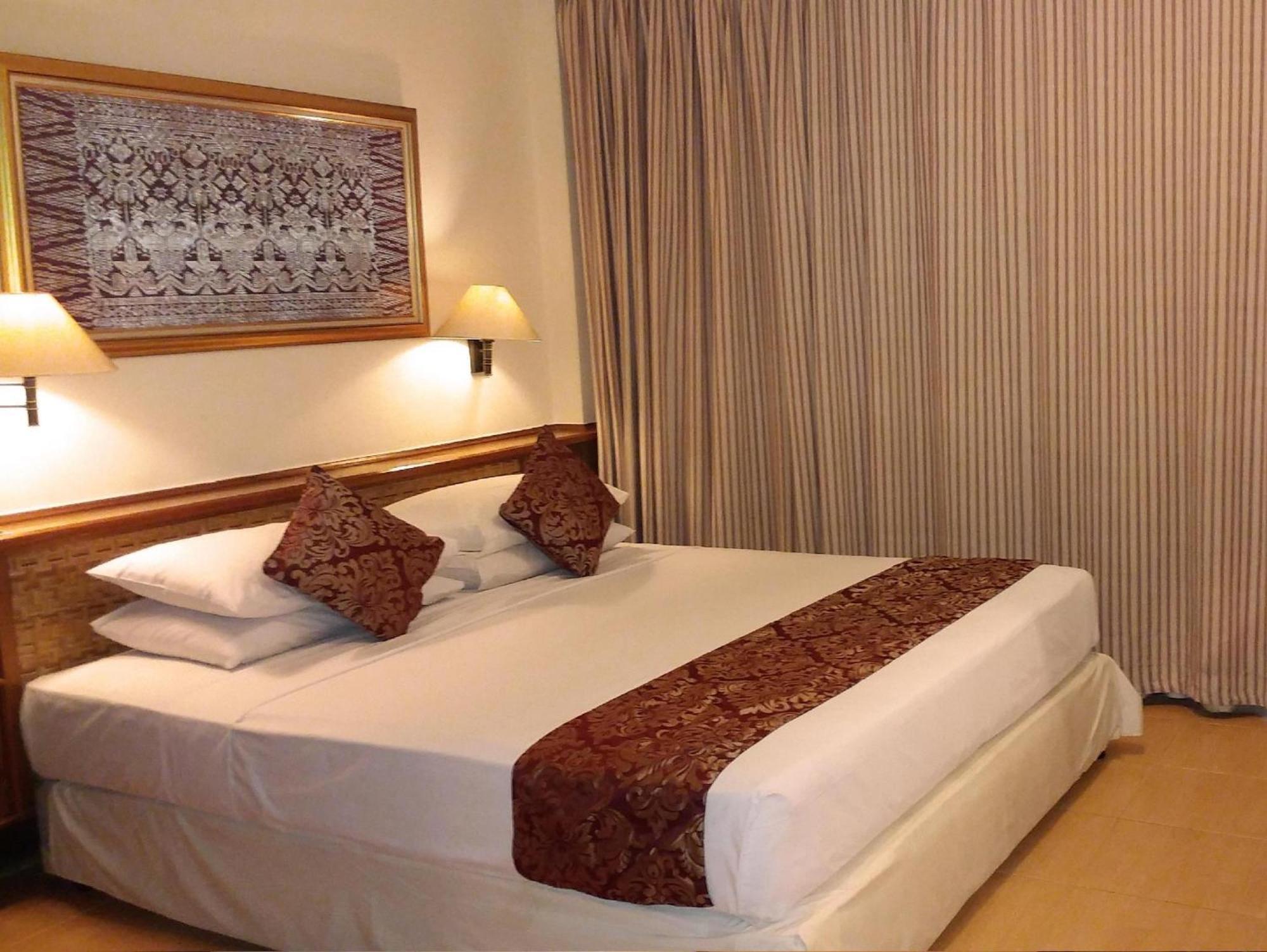 Club Bali Suite Legian Exteriör bild